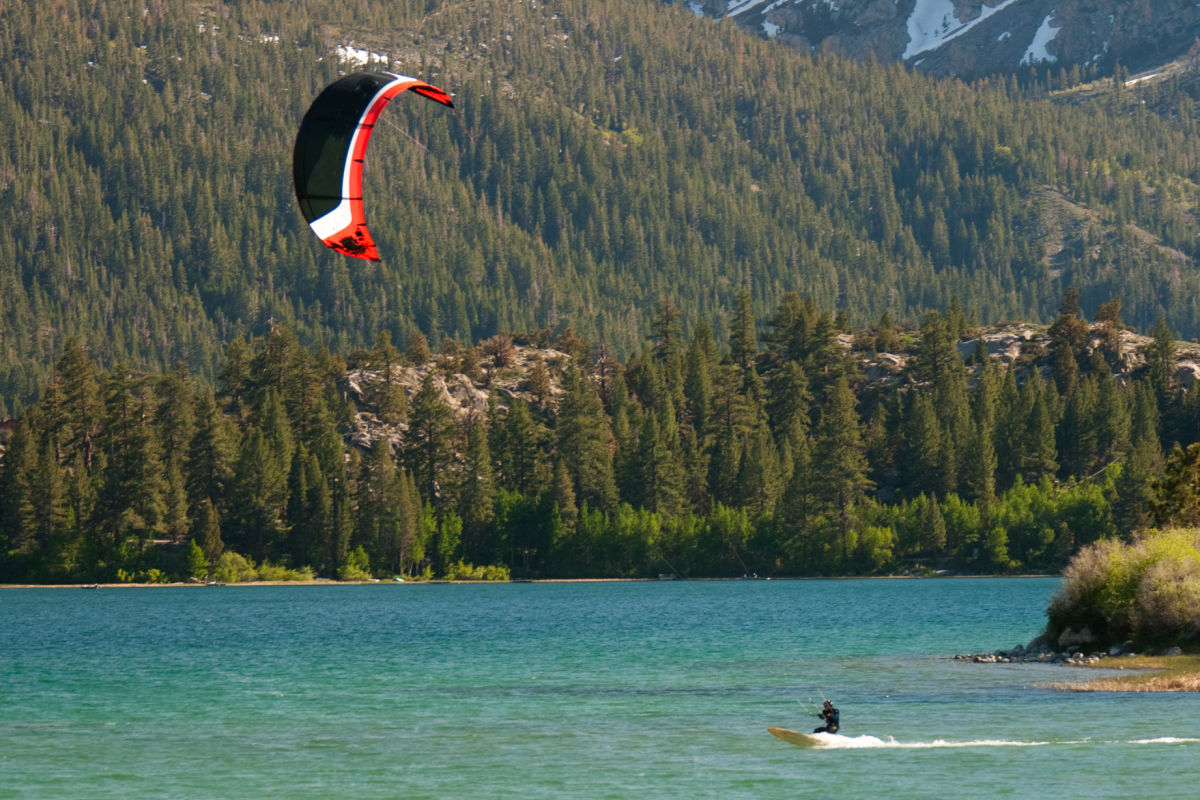 Escape The Crowds! These 3 Lesser-Known Lake Towns Are California’s Ultimate Summer Hideaways